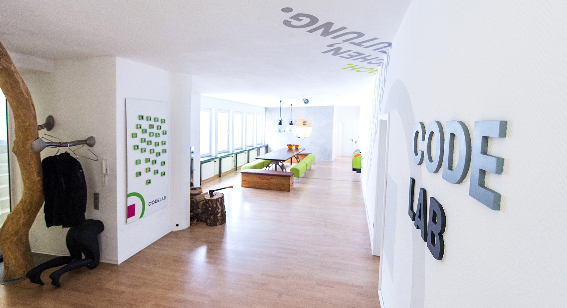 Blick durch das CODE LAB Kassel